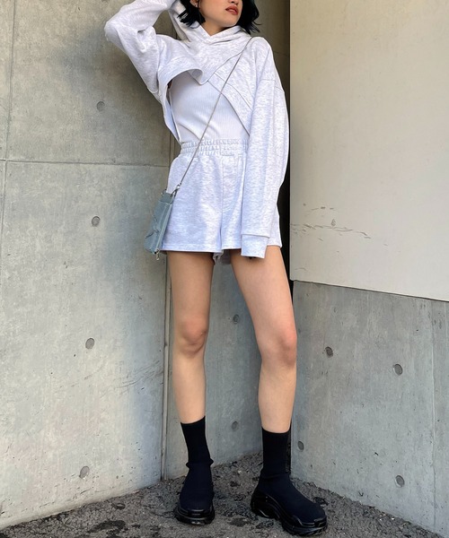 SPIRALGIRL（スパイラルガール）の「カシュクールヘムレイヤードスウェットトップス（パーカー・レディース・ベージュ/ネイビー/グレー・FREE）」の22枚目の写真