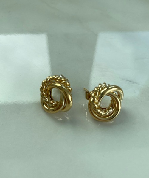 y/m by misato（イムバイミサト）の「ねじりチェーンリングピアス（ピアス（両耳用）・レディース・シルバー/ゴールド・FREE）」の7枚目の写真