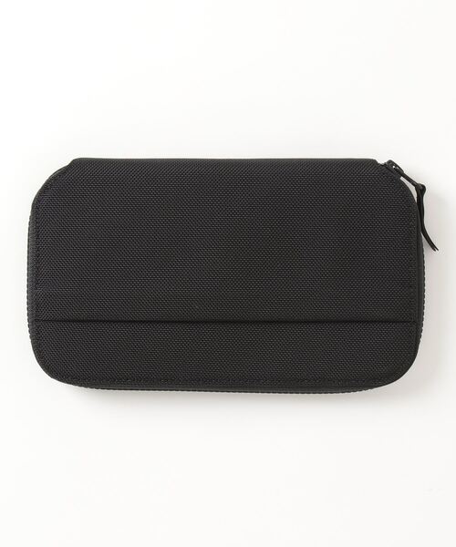 COLLECTORS（コレクターズ）の「Aer Small Accessories Travel Zip Wallet トラベルジップ