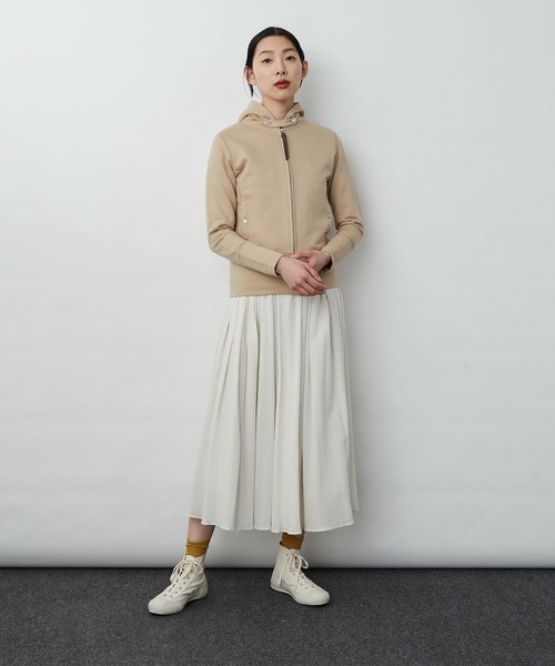 LOISIR（ロワズィール）の「コットン裏毛ジップパーカー（パーカー・レディース・ベージュ/グレー・FREE）」の5枚目の写真