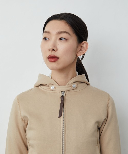 LOISIR（ロワズィール）の「コットン裏毛ジップパーカー（パーカー・レディース・ベージュ/グレー・FREE）」の9枚目の写真