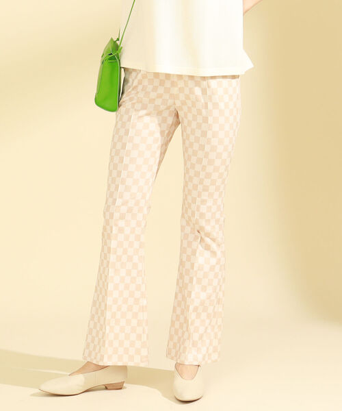 Ray BEAMS(レイビームス)の「Ray BEAMS / チェッカー柄 パンツ(その他パンツ・レディース・オフホワイト/グリーン・1/0)」の2枚目の写真