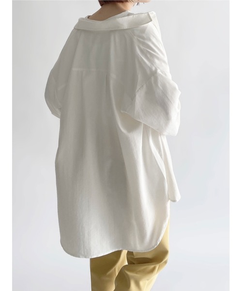 Samansa Mos2 blue（サマンサモスモスブルー）の「マルチスタイルシャツ（シャツ/ブラウス・レディース・ピンク/ブルー/ネイビー/ブラック/オフホワイト/サックスブルー/クリーム・LARGE/MEDIUM）」の17枚目の写真