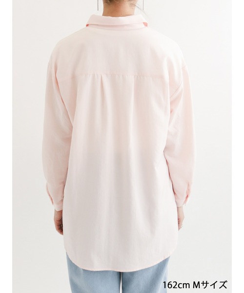 Samansa Mos2 blue（サマンサモスモスブルー）の「マルチスタイルシャツ（シャツ/ブラウス・レディース・ピンク/ブルー/ネイビー/ブラック/オフホワイト/サックスブルー/クリーム・LARGE/MEDIUM）」の11枚目の写真