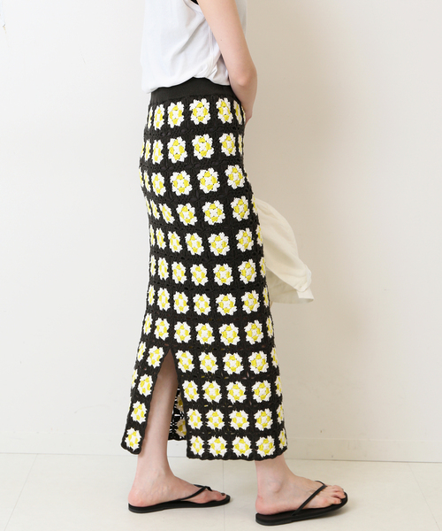 SLOBE IENA（スローブイエナ）の「グラニースクエアクロシェスカート（スカート・レディース・グレー・FREE）」の16枚目の写真