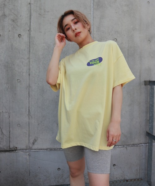 FIG&VIPER(フィグアンドバイパー)の「F&V CLUB retoro BIG-T(Tシャツ/カットソー・レディース・イエロー/ブラック/ホワイト・FREE)」の16枚目の写真