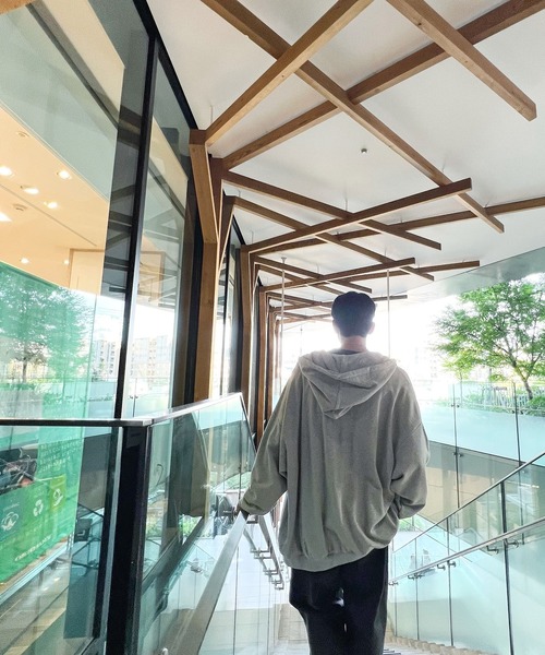 Figments（フィグメンツ）の「☆ベストセラーアイテム☆ビッグZIPパーカー（パーカー・レディース・ブラック/杢グレー/カーキ/スミクロ/ダークベージュ・LARGE/X-LARGE）」の18枚目の写真