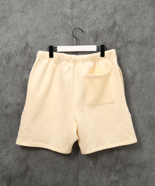 FOG ESSENTIALS(エフオージーエッセンシャルズ)の「【FOG ESSENTIALS/フィアー オブ ゴッド エッセンシャルズ】RUBBER TAG SWEAT SHORTS(スウェットパンツ・メンズ・ホワイト系その他・SMALL/MEDIUM)」の5枚目の写真