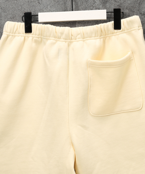 FOG ESSENTIALS(エフオージーエッセンシャルズ)の「【FOG ESSENTIALS/フィアー オブ ゴッド エッセンシャルズ】RUBBER TAG SWEAT SHORTS(スウェットパンツ・メンズ・ホワイト系その他・SMALL/MEDIUM)」の7枚目の写真