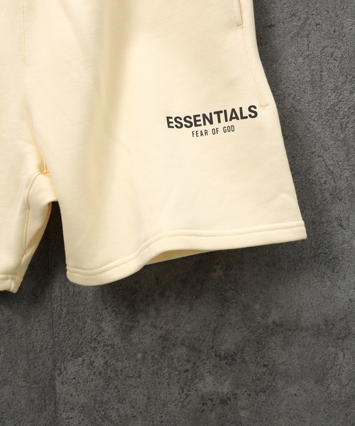 FOG ESSENTIALS(エフオージーエッセンシャルズ)の「【FOG ESSENTIALS/フィアー オブ ゴッド エッセンシャルズ】RUBBER TAG SWEAT SHORTS(スウェットパンツ・メンズ・ホワイト系その他・SMALL/MEDIUM)」の14枚目の写真
