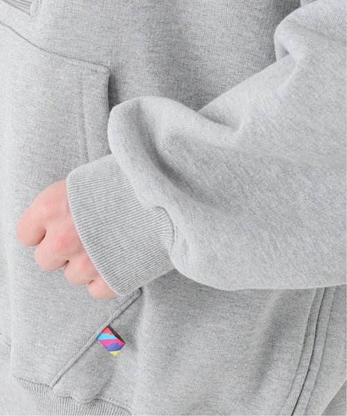 is-ness（イズネス）の「【is-ness / イズネス】VENTILATION LONG SWEAT HOODIE（パーカー・メンズ・チャコールグレー・LARGE）」の12枚目の写真