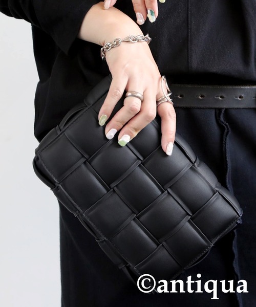 新品タグ付き・アンティカantiqua・このスタイルでコーデに差をつける。シフォン切り替えトップス・『シフォンで小粋ボーダーを。』 美品 完売品 antiqua アンティカ ワイドパンツ フリー おまけ付き