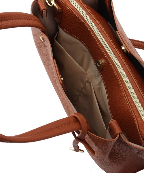 SHOO・LA・RUE（シューラルー）の「◆軽量ぷっくり平手あおりトート（トートバッグ・レディース・ブラック/キャメル/ピンク系・00）」の14枚目の写真