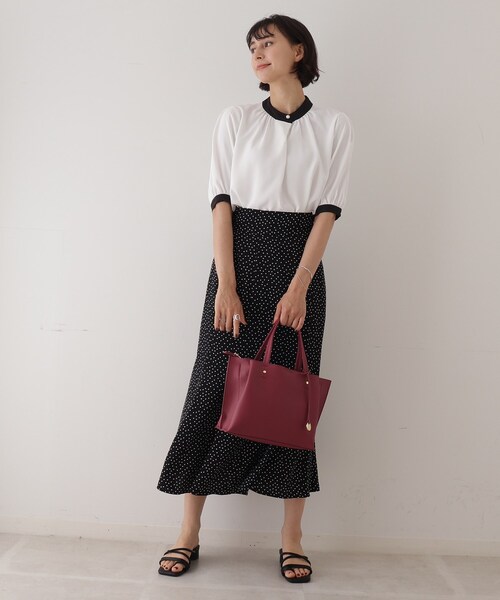 SHOO・LA・RUE（シューラルー）の「◆軽量ぷっくり平手あおりトート（トートバッグ・レディース・ブラック/キャメル/ピンク系・00）」の17枚目の写真