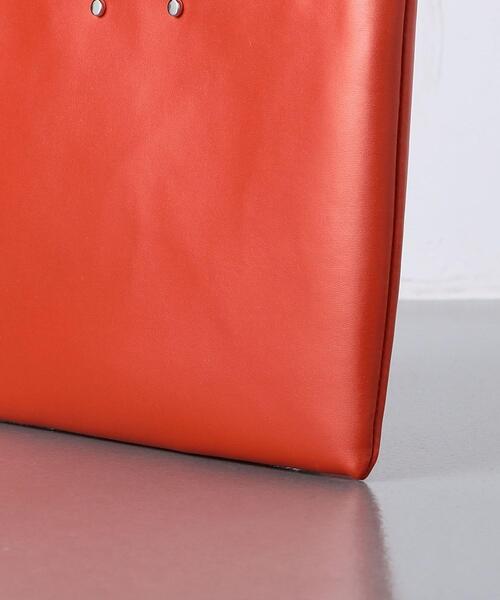UNITED ARROWS（ユナイテッドアローズ）の「リサイクルレザー クラッチバッグ（クラッチバッグ・メンズ・ブラック/レッド/コバルトブルー・FREE）」の7枚目の写真