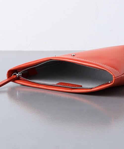 UNITED ARROWS（ユナイテッドアローズ）の「リサイクルレザー クラッチバッグ（クラッチバッグ・メンズ・ブラック/レッド/コバルトブルー・FREE）」の10枚目の写真