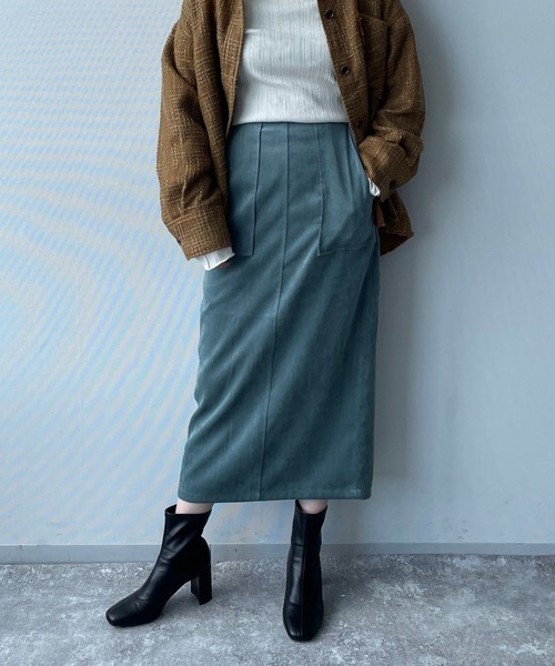 LOWRYS FARM（ローリーズファーム）の「ベロアライクタイトスカート　163108（スカート・レディース・ブラック/グリーン/アイボリー・MEDIUM/LARGE）」の5枚目の写真