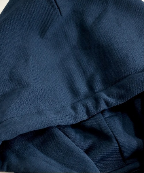 VANS(バンズ)の「VANS / ヴァンズ MENS MINI LOGO BIG HOODIE SWEAT ミニロゴ オーバーサイズ プルオーバーパーカー(パーカー・メンズ・ブラック/ネイビー/イエロー・LARGE/X-LARGE/MEDIUM)」の14枚目の写真