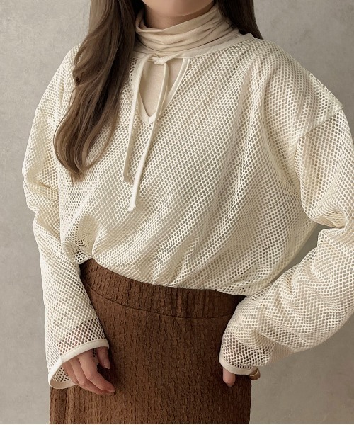 apres jour clair(アプレジュールクレア)の「【apres jour clair】スキッパーメッシュトップス【ZOZOTOWN限定アイテム】(Tシャツ/カットソー・レディース・アイボリー/ベージュ・フリー/X-LARGE)」の6枚目の写真
