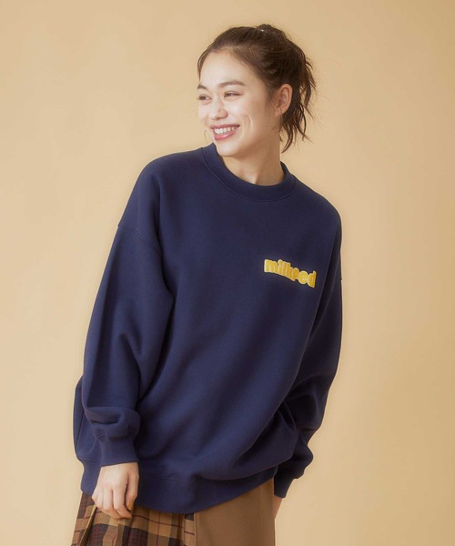 MILKFED.（ミルクフェド）の「POP LOGO BIG SWEAT TOP（スウェット・レディース・ライトブルー/ブラック/ネイビー/オフホワイト/ライトピンク・ONE SIZE）」の20枚目の写真