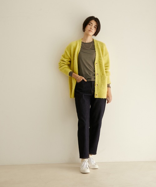 SALON adam et rope'（サロン アダム エ ロペ）の「[ご好評につき新色追加！]シアージャージクルーネックプルオーバー（Tシャツ/カットソー・レディース・ホワイト/ブラック/オリーブ/ラベンダー・FREE）」の17枚目の写真