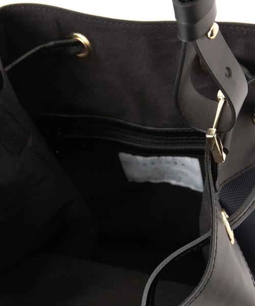 LORINZA(ロリンザ)の「LORINZA(ロリンザ) Drawstring Bag(ショルダーバッグ・レディース・ブラック/ネイビー・フリー)」の9枚目の写真