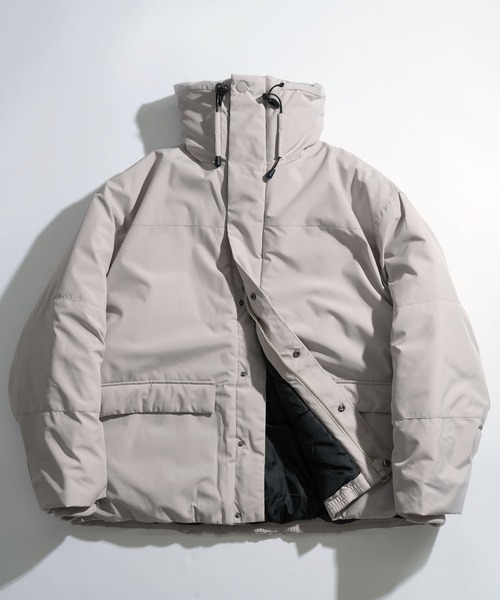 Ritzy（リッツィー）の「ポリストレッチ ボリューム中綿ジャケット レディース メンズ（ブルゾン・メンズ・グリーン/ライトベージュ/ブラック・MEDIUM/X-LARGE/LARGE）」の12枚目の写真