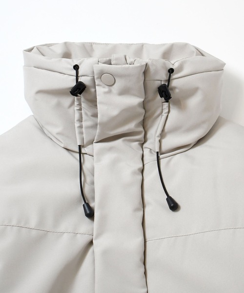 Ritzy（リッツィー）の「ポリストレッチ ボリューム中綿ジャケット レディース メンズ（ブルゾン・メンズ・グリーン/ライトベージュ/ブラック・MEDIUM/X-LARGE/LARGE）」の15枚目の写真