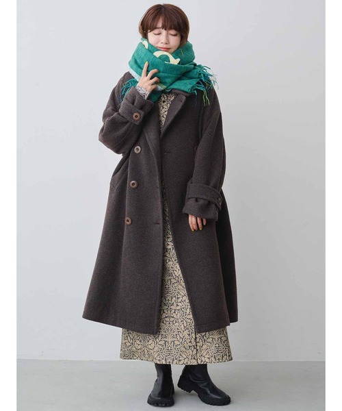 MEDE19F(メデジュウキュウ)の「MEDE19F 起毛素材の cinq ans 刺しゅうストール(ストール/ショール・レディース・パープル/グリーン・ONE SIZE)」の3枚目の写真