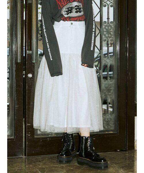 jouetie（ジュエティ）の「チュールドッキングスカート（スカート・レディース・オフホワイト/ブラック/クリア・MEDIUM）」の2枚目の写真