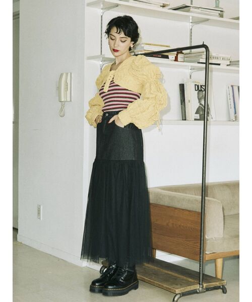 jouetie（ジュエティ）の「チュールドッキングスカート（スカート・レディース・オフホワイト/ブラック/クリア・MEDIUM）」の4枚目の写真