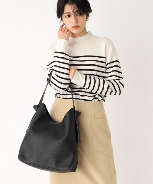 OPAQUE.CLIP（オペークドットクリップ）の「◆ワンハンドルショルダーバッグ【A4収納可/軽量】（ショルダーバッグ・レディース・オレンジ/オフホワイト/シルバー/ブラック・00）」の17枚目の写真