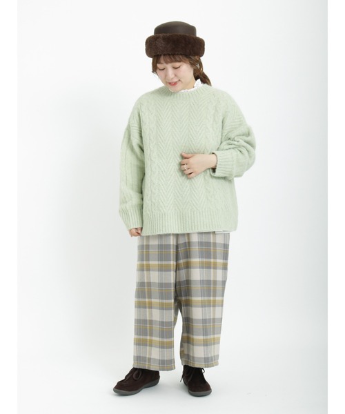 Samansa Mos2（サマンサ モスモス）の「ケーブル柄前後2WAYニット（ニット/セーター・レディース・ブルー/レッド/グリーン/ベージュ/チャコール/キナリ・ﾌﾘ-）」の9枚目の写真