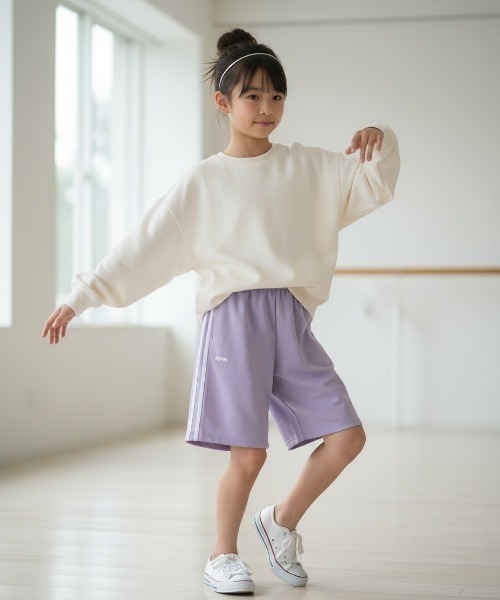 repipi armario(レピピ アルマリオ)の「【repipi armario / レピピアルマリオ】ガールズジャージハーフパンツ ジャージ ラインパンツ ショートパンツ ダンス(その他パンツ・キッズ・ホワイト/ブラック/パープル/サックスブルー/ピンク/ミント・140/150/160/170)」の5枚目の写真