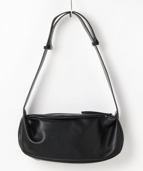 florist(フローリスト)の「【2WAY】くったり横長ソフトレザーワイドショルダーバッグ(ショルダーバッグ・レディース・キャメル/ブラック/ダークブラウン/ピンク/ライム/オフホワイト・FREE)」の20枚目の写真