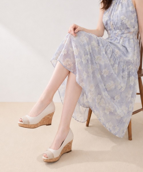 coca(ANDEX shoes product)(コカ)の「オープントゥシースルーウエッジサンダル(パンプス・レディース・ベージュ/ブラック/ブルー・22.5cm/23cm/23.5cm/24cm/24.5cm)」の16枚目の写真
