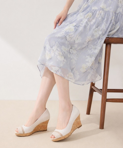 coca(ANDEX shoes product)(コカ)の「オープントゥシースルーウエッジサンダル(パンプス・レディース・ベージュ/ブラック/ブルー・22.5cm/23cm/23.5cm/24cm/24.5cm)」の18枚目の写真