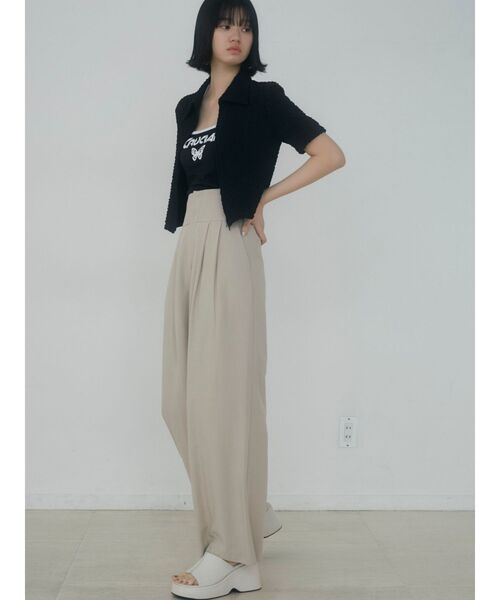 EMODA(エモダ)の「リンガーWストラップキャミ(キャミソール・レディース・ホワイト/ブラック/グレー/ブルー・FREE)」の11枚目の写真