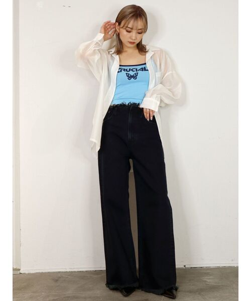 EMODA(エモダ)の「リンガーWストラップキャミ(キャミソール・レディース・ホワイト/ブラック/グレー/ブルー・FREE)」の12枚目の写真