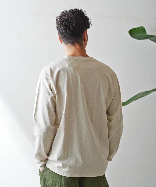 UNIVERSAL OVERALL(ユニバーサルオーバーオール)の「UNIVERSAL OVERALL POCKET L/S U2233210(Tシャツ/カットソー・メンズ・ホワイト/グリーン/オートミール・M/L)」の18枚目の写真