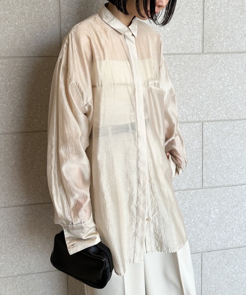 select MOCA by son（セレクトモカバイソン）の「【お気に入り58,000突破！！】シアーオーバーサイズシャツ（シャツ/ブラウス・レディース・カーキ/ピンク/ベージュ/ブラウン/ネイビー/スミクロ/グレイッシュベージュ・FREE/SMALL）」の16枚目の写真