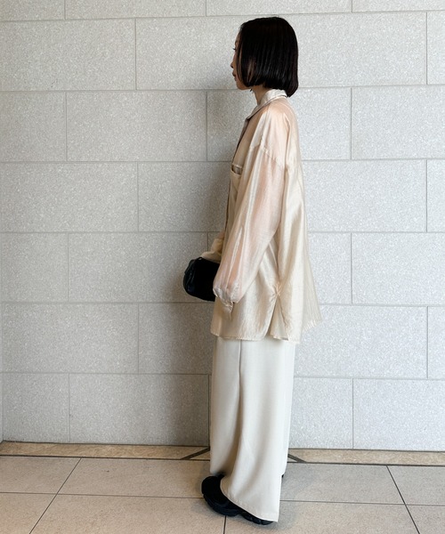 select MOCA by son（セレクトモカバイソン）の「【お気に入り58,000突破！！】シアーオーバーサイズシャツ（シャツ/ブラウス・レディース・カーキ/ピンク/ベージュ/ブラウン/ネイビー/スミクロ/グレイッシュベージュ・FREE/SMALL）」の14枚目の写真