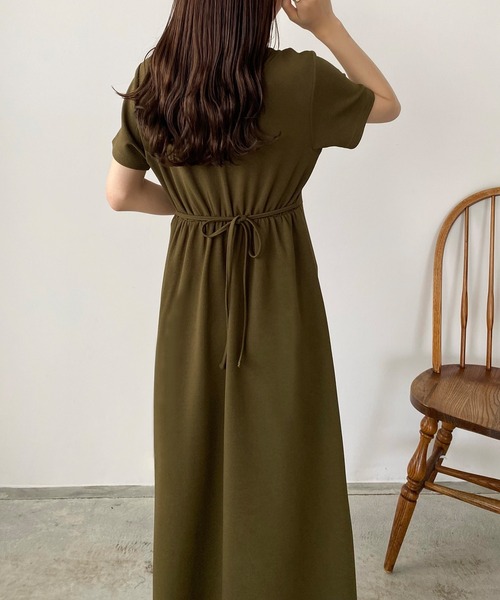 callautia（カラウティア）の「【選べる】ウエストタックカットワンピース（ワンピース・レディース・ブラック/カーキ/ベージュ/イエロー/ネイビー/ブルー系その他/ブラック系その他・SMALL/MEDIUM/LARGE/X-LARGE）」の16枚目の写真