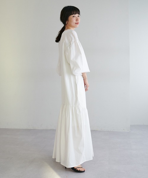 LARUTA(ラルータ)の「【LARUTA】2WAYボリュームスリーブワンピース(ワンピース・レディース・ブラック/オフホワイト/イエロー・MEDIUM/LARGE)」の4枚目の写真