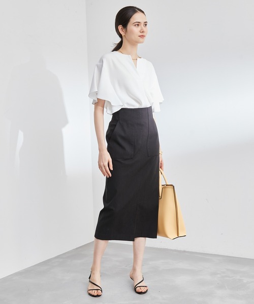 ROPE'(ロペ)の「バックサテンジョーゼットラッフルスリーブブラウス(シャツ/ブラウス・レディース・ホワイト/サックスブルー・38)」の5枚目の写真