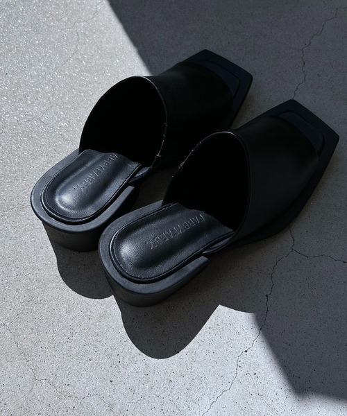 y/m by RIKA(イムバイリカ)の「スクエアトゥサンダル(サンダル・レディース・ブラック/ホワイト・LARGE/MEDIUM/SMALL)」の10枚目の写真