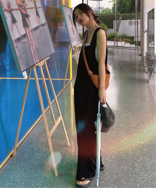 meJane（ミージェーン）の「サロペットワイドパンツ（サロペット/オーバーオール・レディース・ブラック・S/M/L）」の20枚目の写真