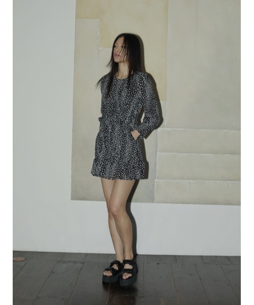 AMAIL（アマイル）の「Tank sole up sandal（サンダル・レディース・ブラック/ホワイト・M/S/L）」の13枚目の写真