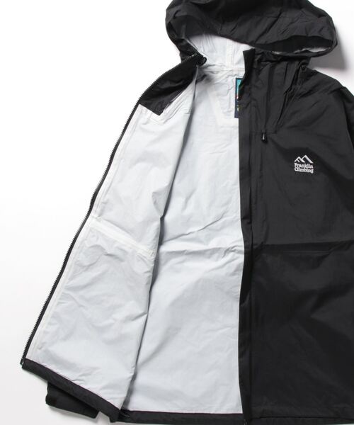 GALLARDAGALANTE（ガリャルダガランテ）の「【Franklin Climbing】クライム2.5レイヤーシェルジャケット（マウンテンパーカー・レディース・ブラック/サックスブルー/キャメル・SMALL）」の4枚目の写真