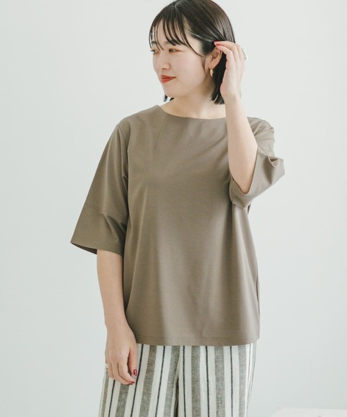 ITEMS URBANRESEARCH（アイテムズ アーバンリサーチ）の「ストレッチハンソデTシャツ（Tシャツ/カットソー・レディース・オフホワイト/ブラック/ブルー/モカ/ブラウン系その他・FREE）」の8枚目の写真